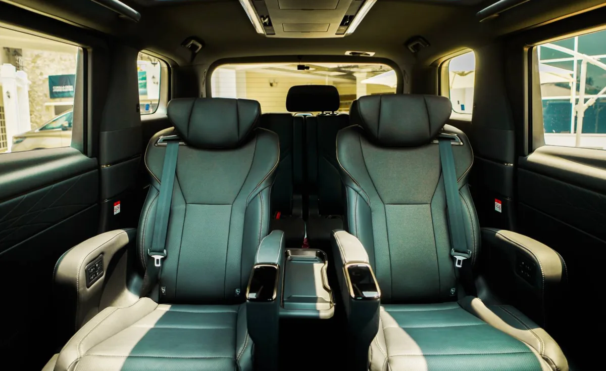 Toyota Vellfire-8